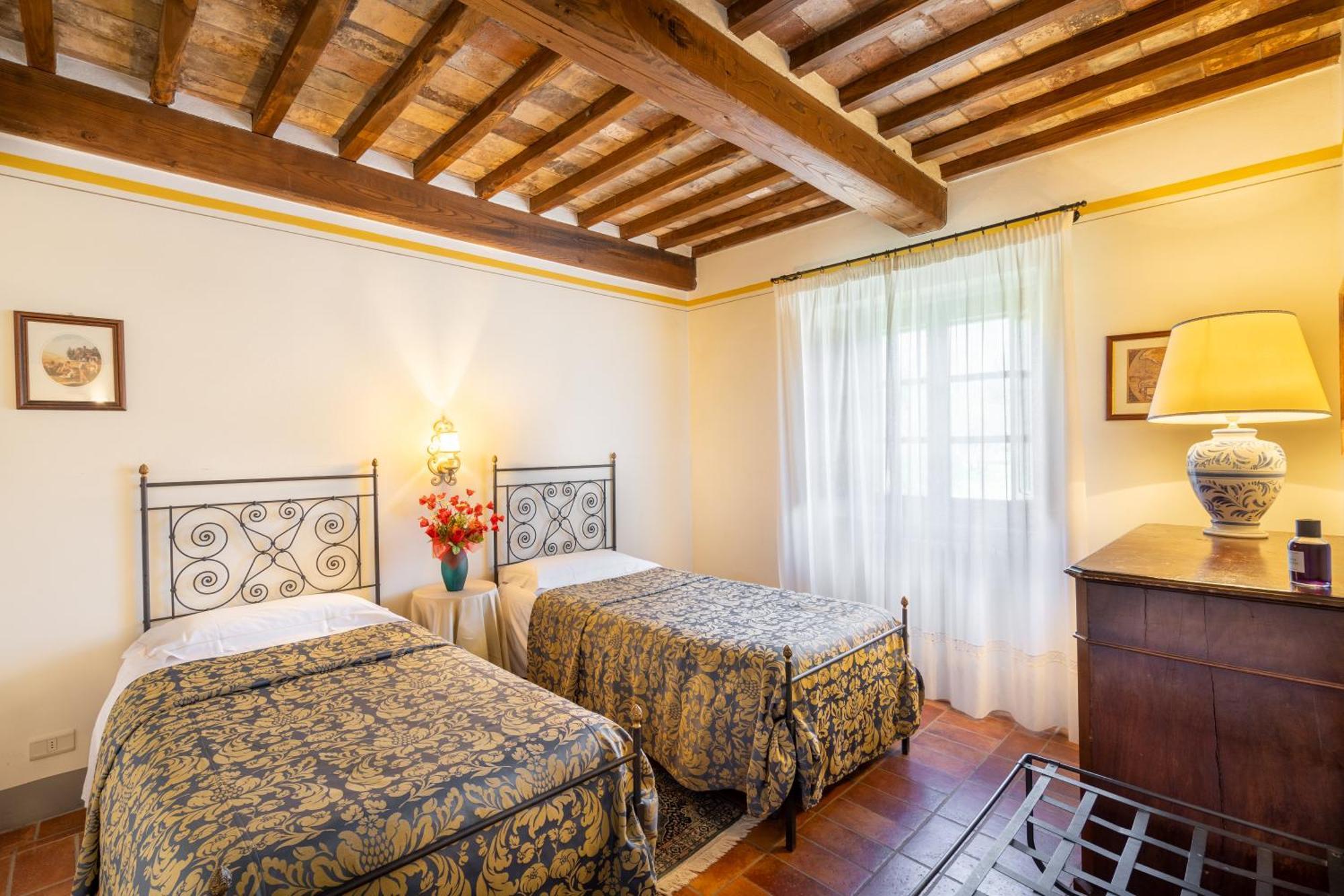 Villa Borgo San Pietro Cortona Room photo